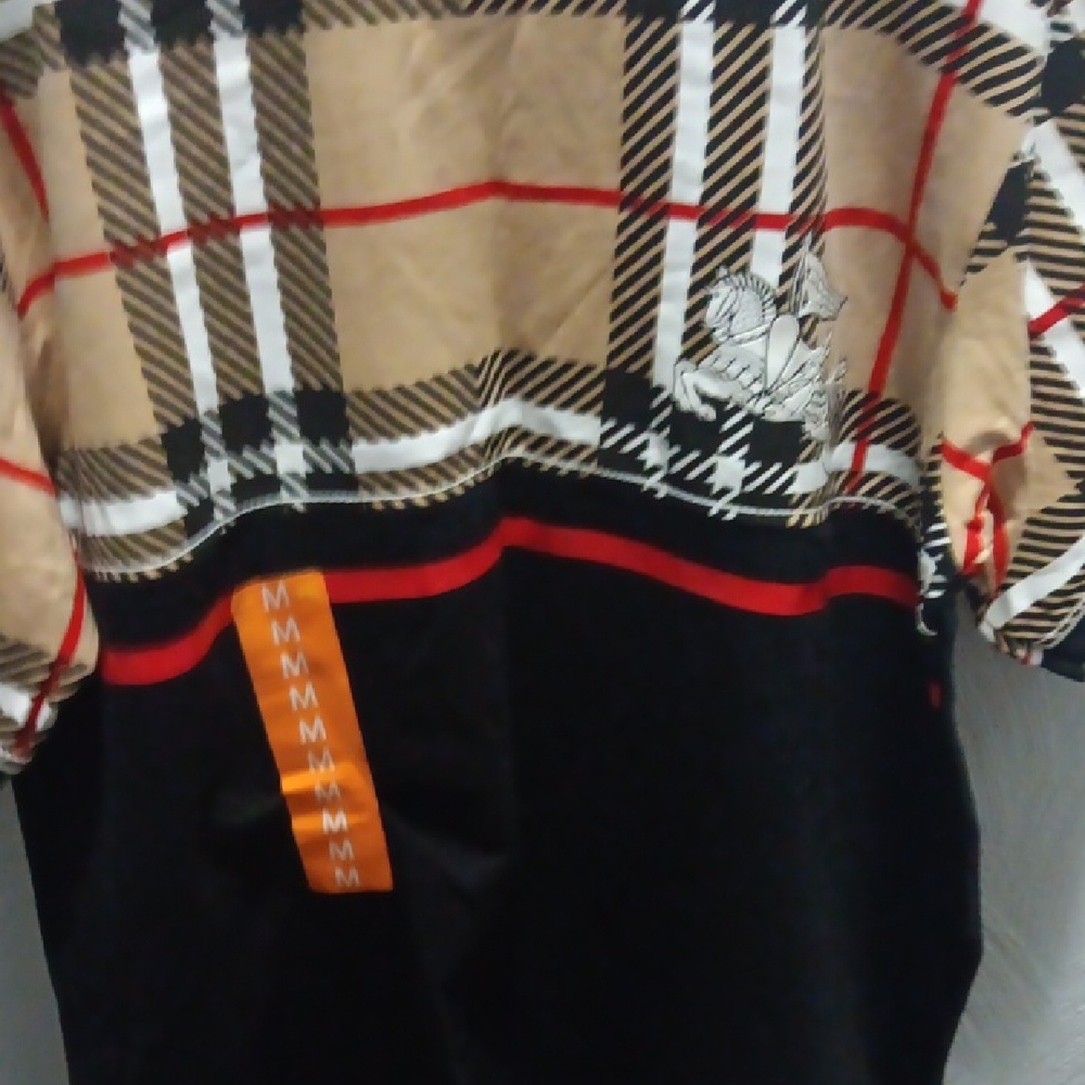 Classic Plaid Short Sleeve Tee - Black and Tan - Picture 4 of 5